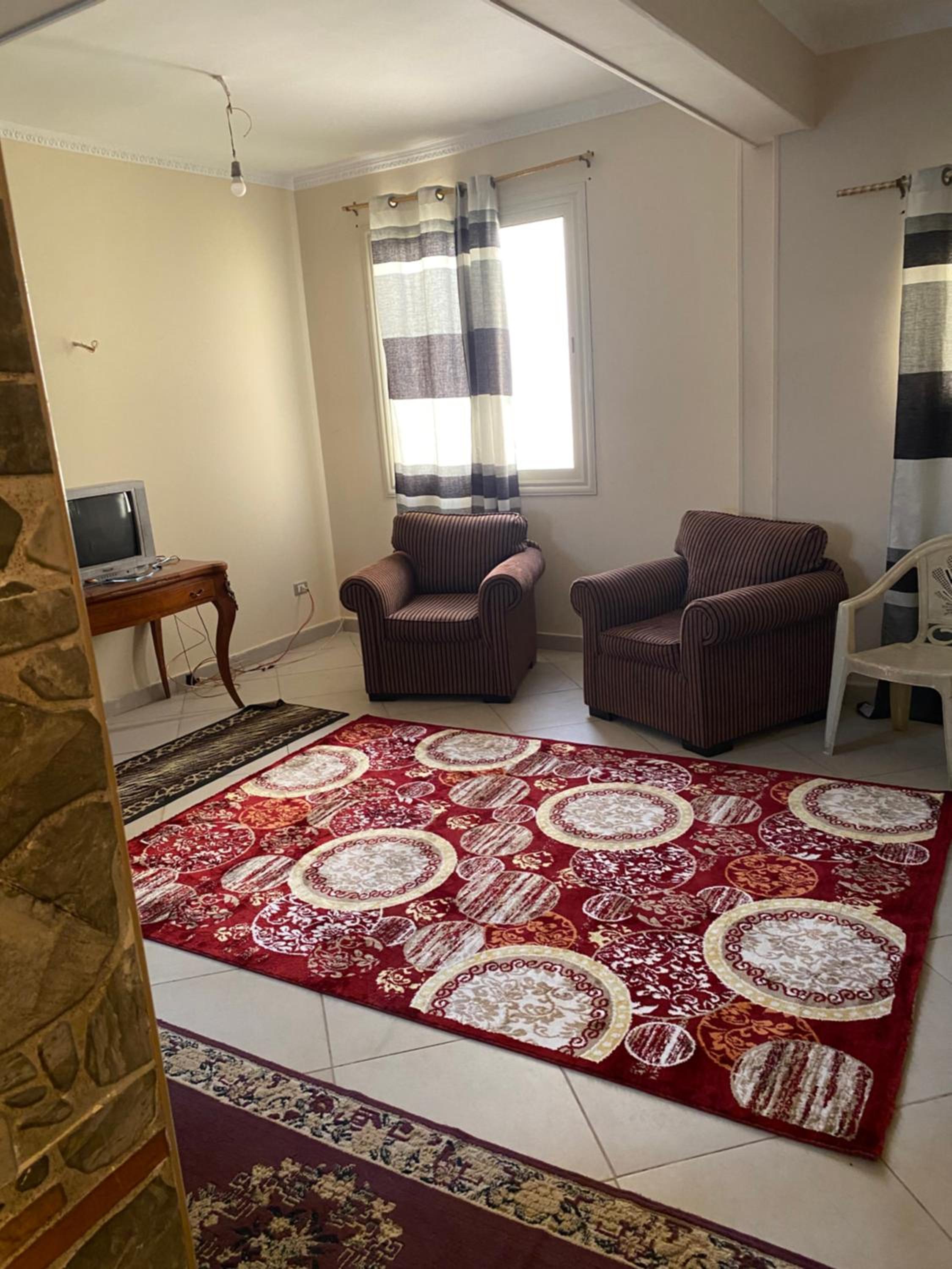 Sunny airport studio New Cairo