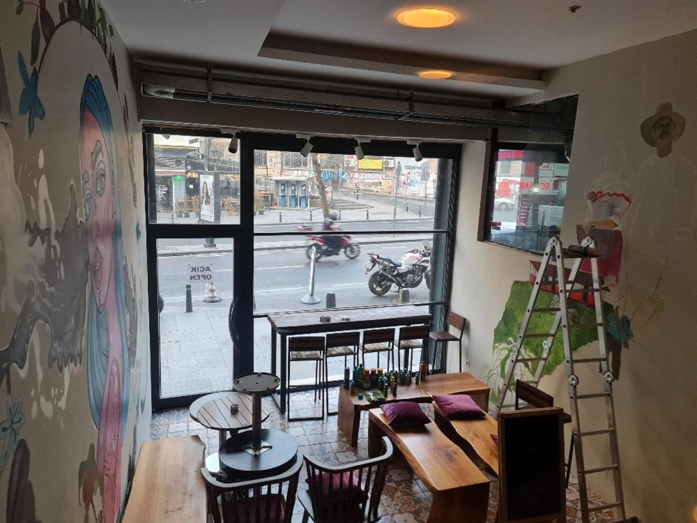 Derpa Otel - Image 29