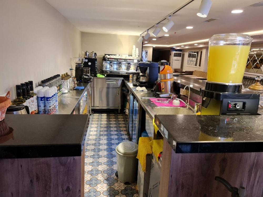 Derpa Otel - Image 37