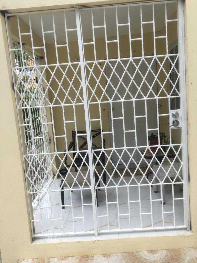Apartment in Montego Bay, St James - Fully Equipped For Long Term Stays