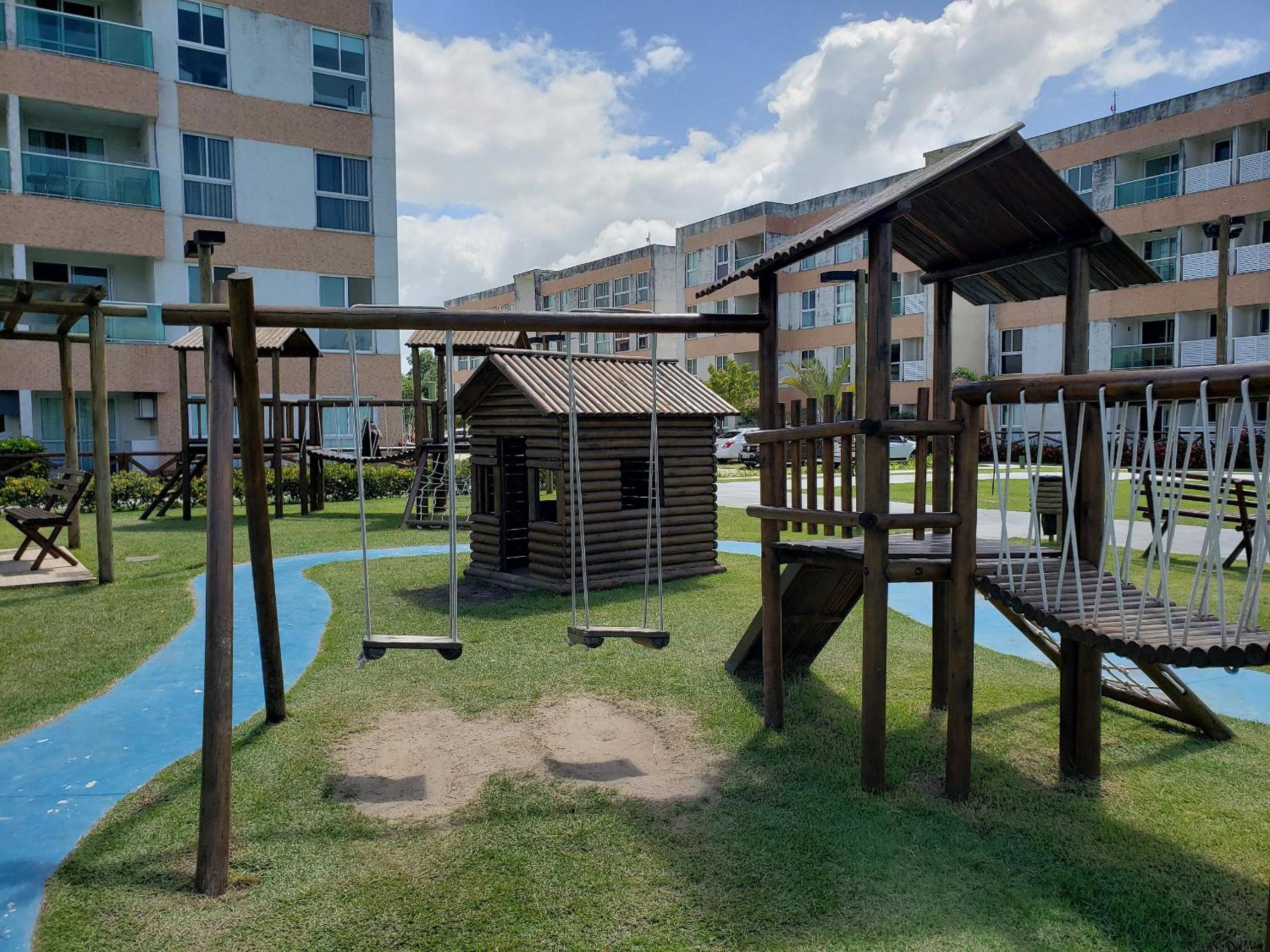 Apartamento moderno, equipado e confortável