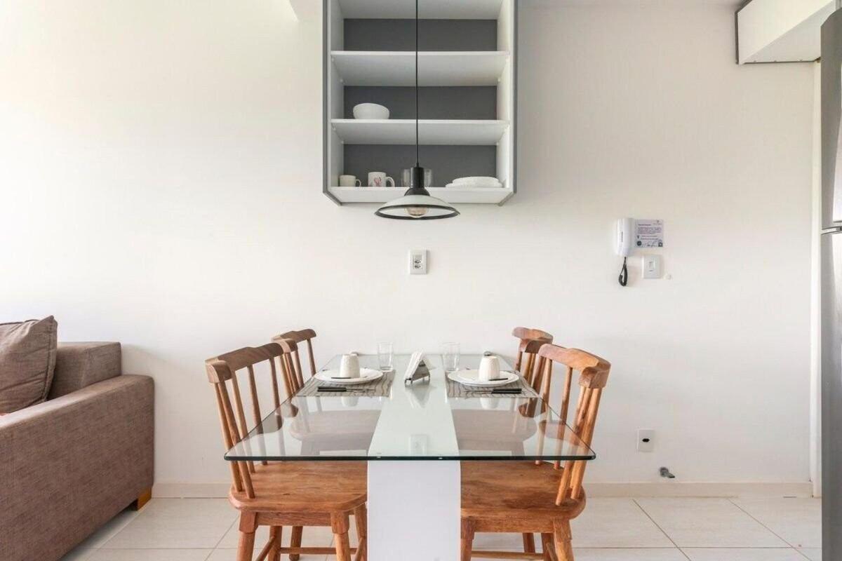 Apartamento moderno, equipado e confortável