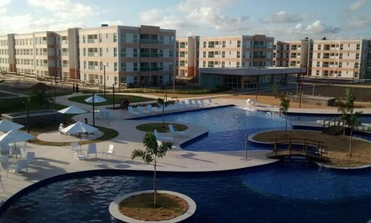 Apartamento moderno, equipado e confortável