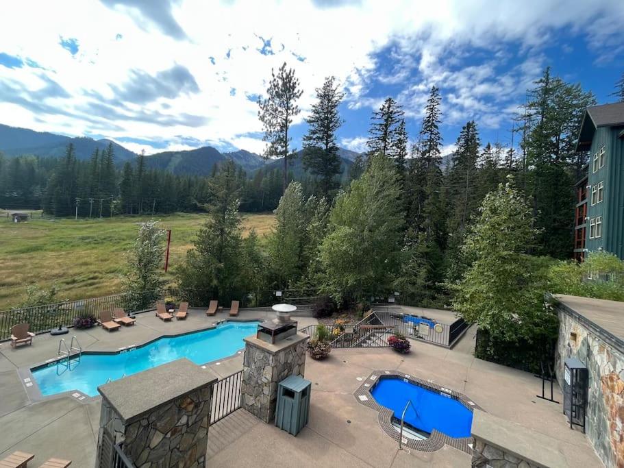 Fernie Vacations - Snow Creek Lodge by FantasticStay - Property Image 1