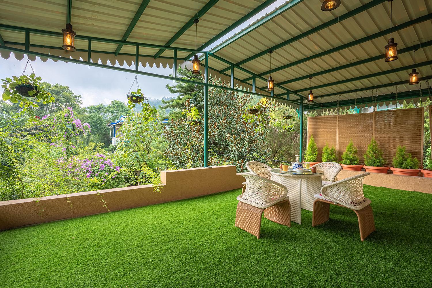 balance & terrace