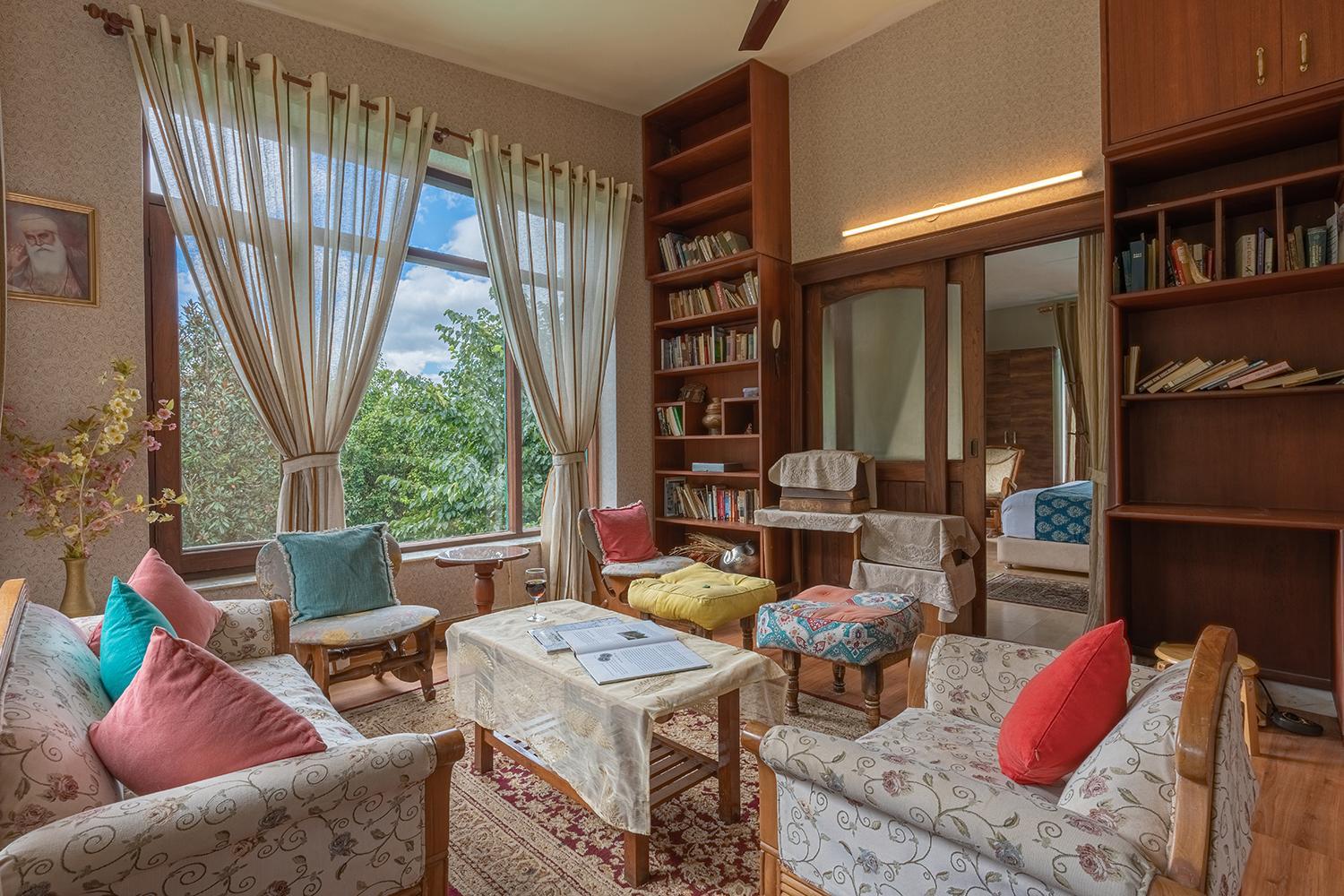 lounge
