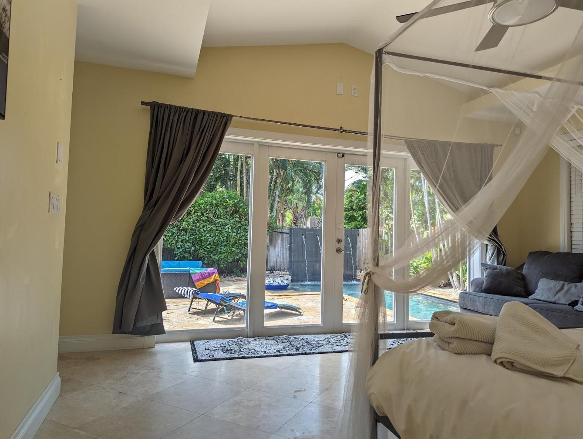 #1 Fort Lauderdale House - Heated Salt Water Pool - Private Oasis-Updated Gorgeous 3BR 3BA - Las Olas view 4