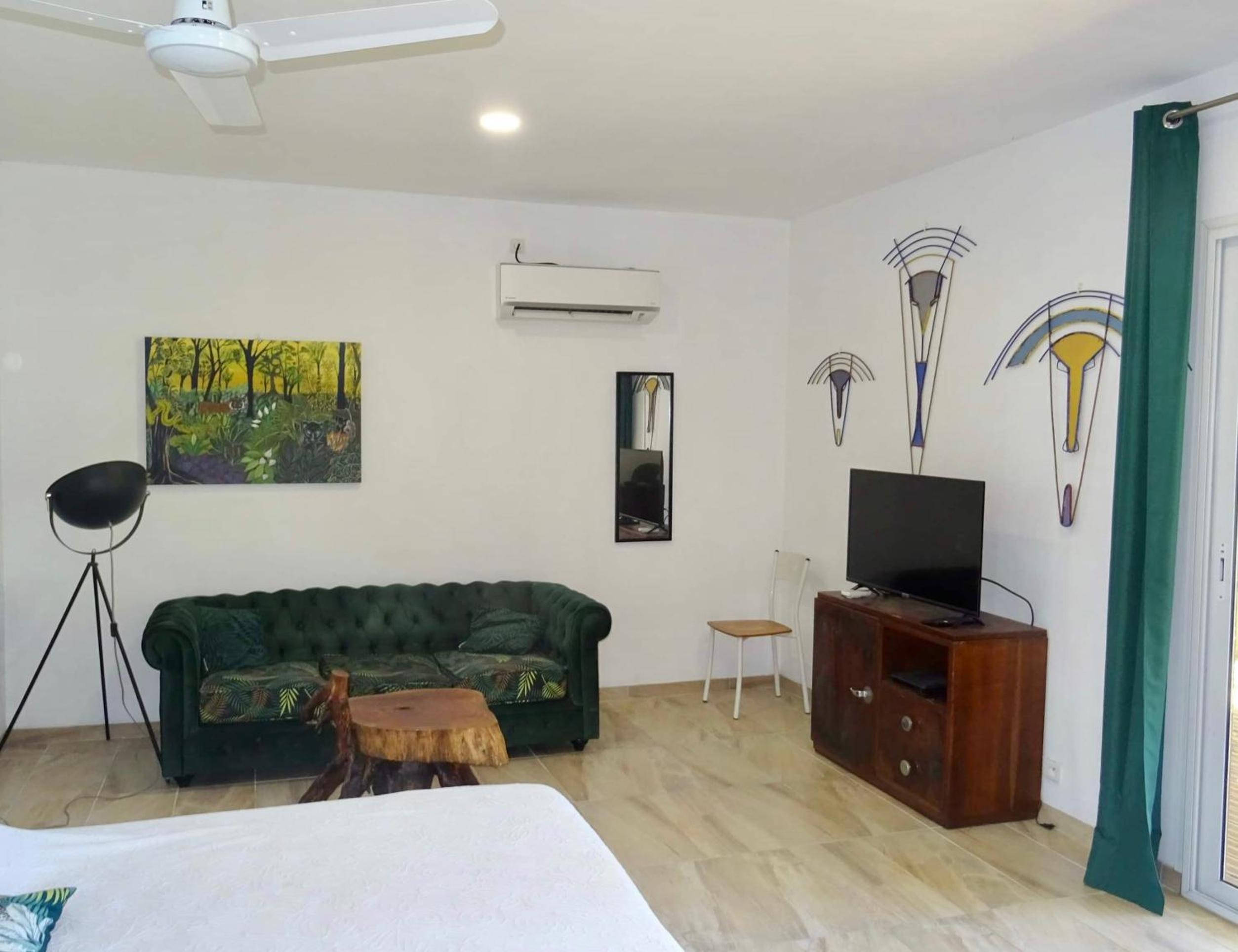 Bungalow DOUROU