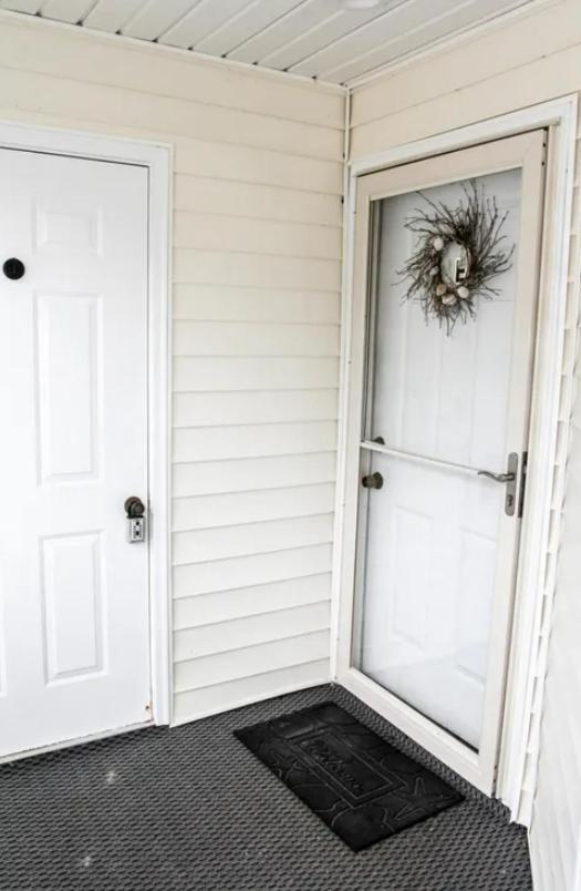 A spacious 3-bedroom, 2-bath condo perfect for a wonderful family vacation view 3