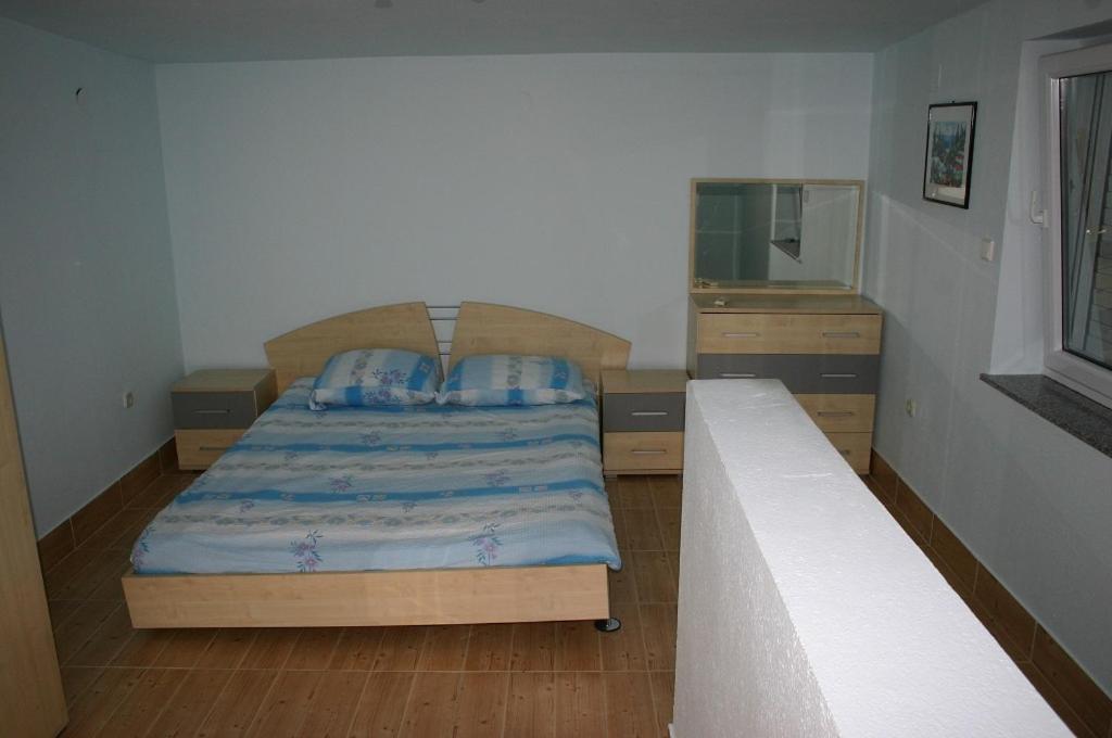 Apartments Lina