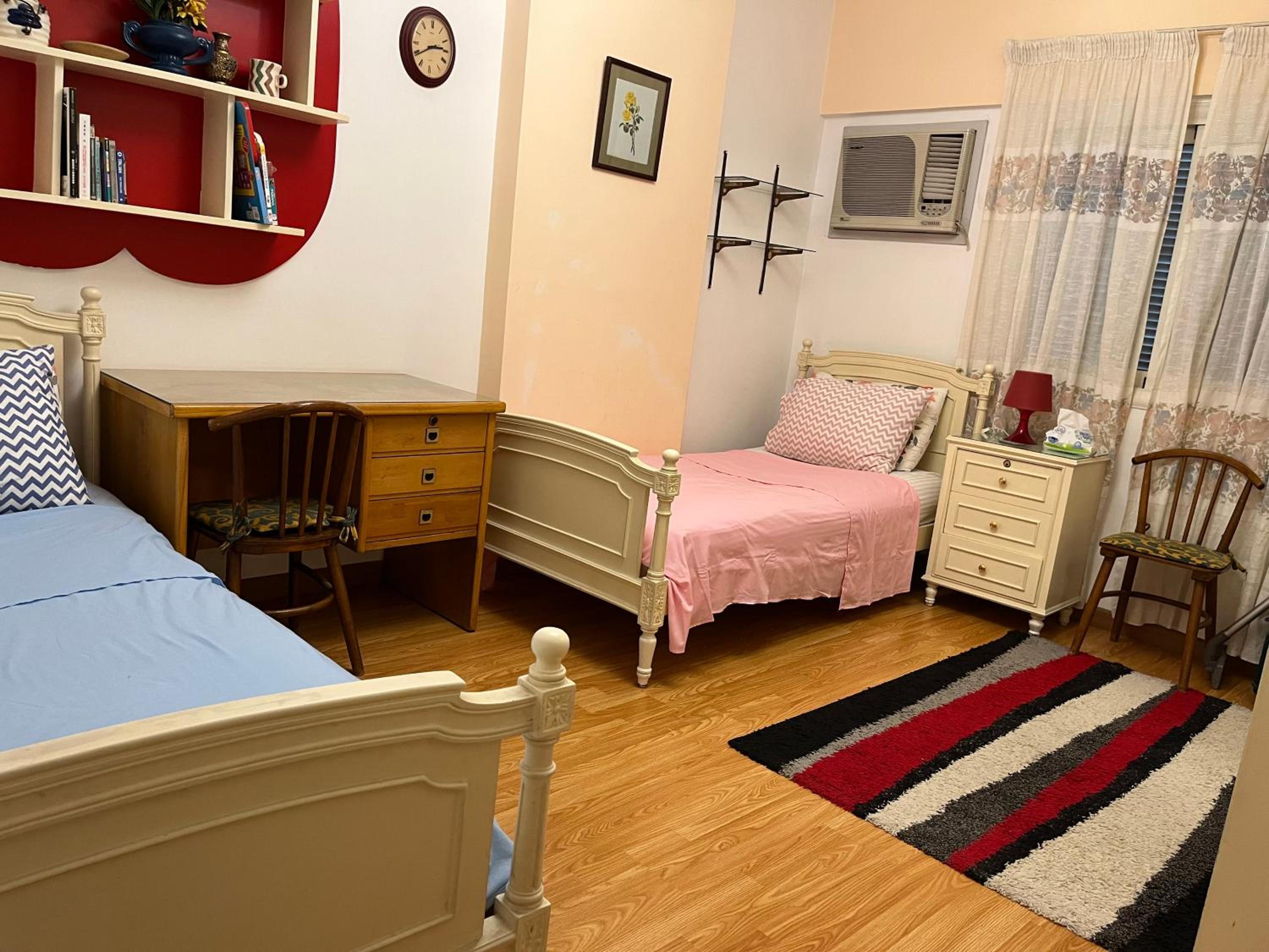 Lovely furnished 2-bedroom apartment with balcony