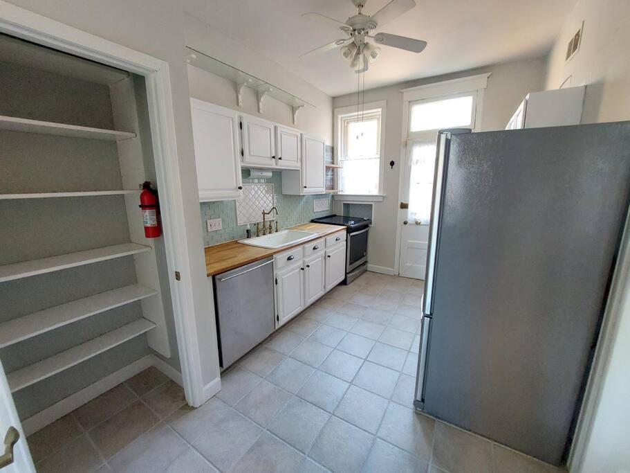 Spacious, Walkable 2 Bedroom Condo with Parking view 4