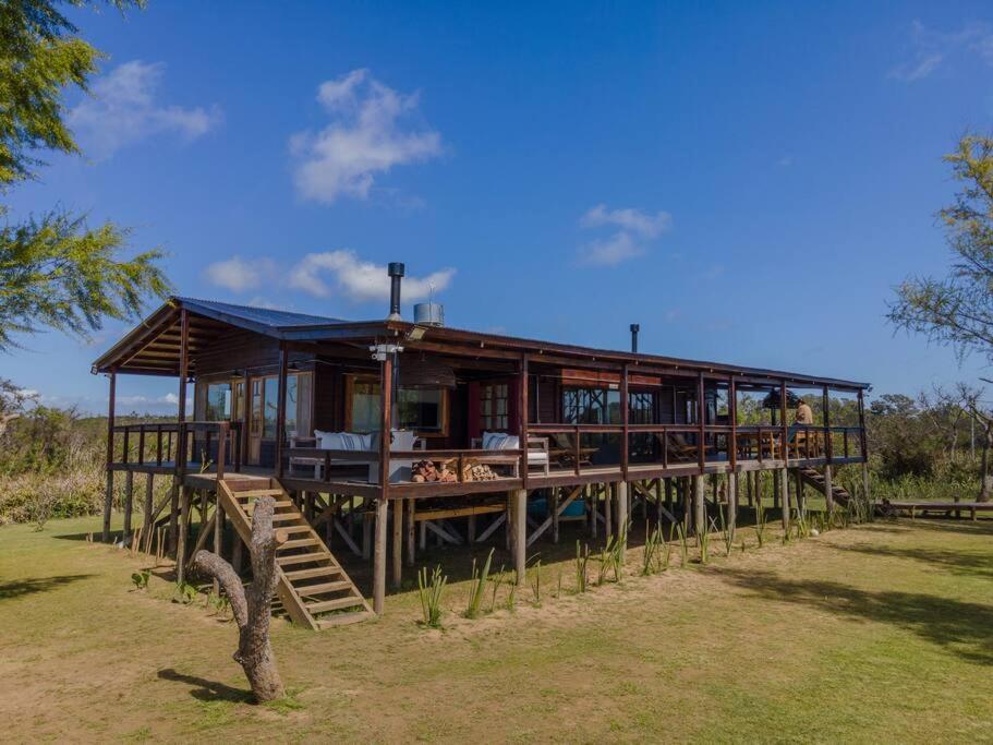 Casa de lujo en el Rio Delta.