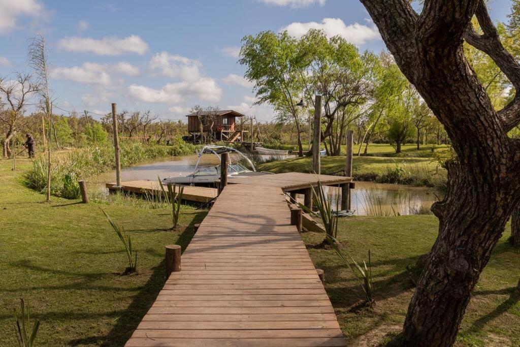 Casa de lujo en el Rio Delta.