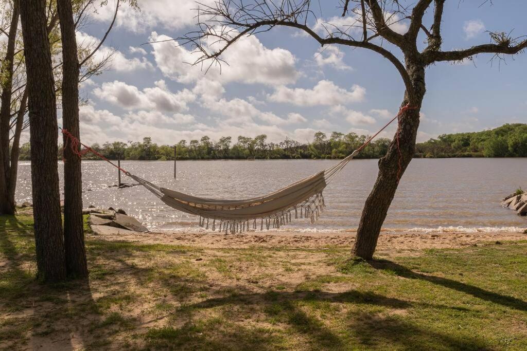 Casa de lujo en el Rio Delta.