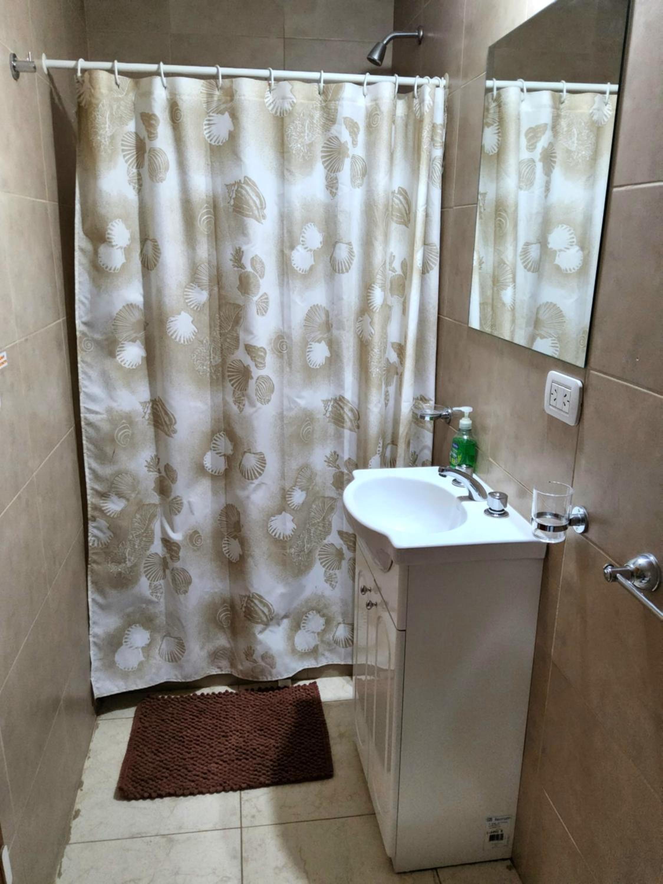 Quilmeña al Sur departamento céntrico