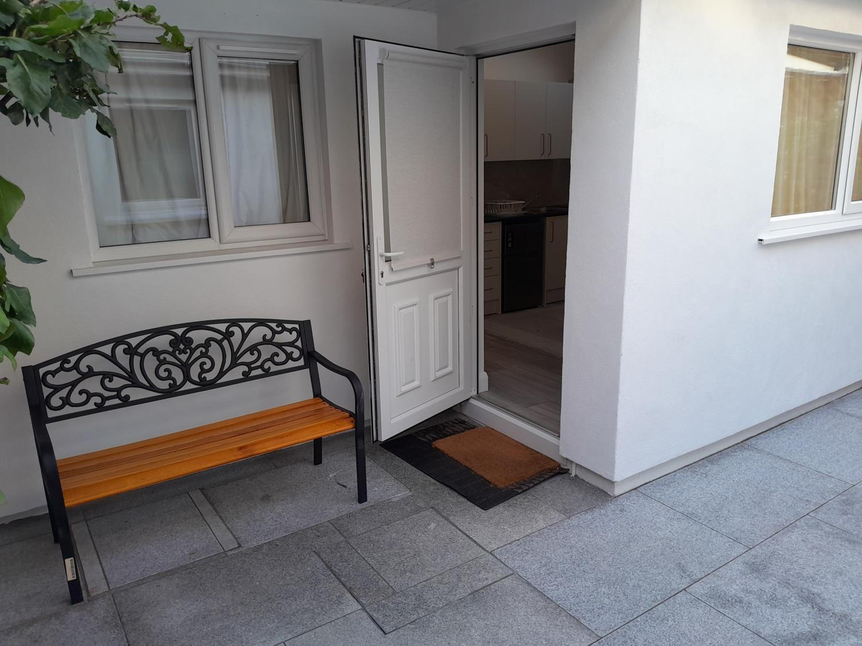 ND'S APARTMENT