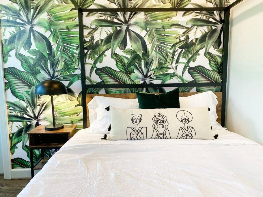 Urban Jungle Retreat in the HTX Skyline