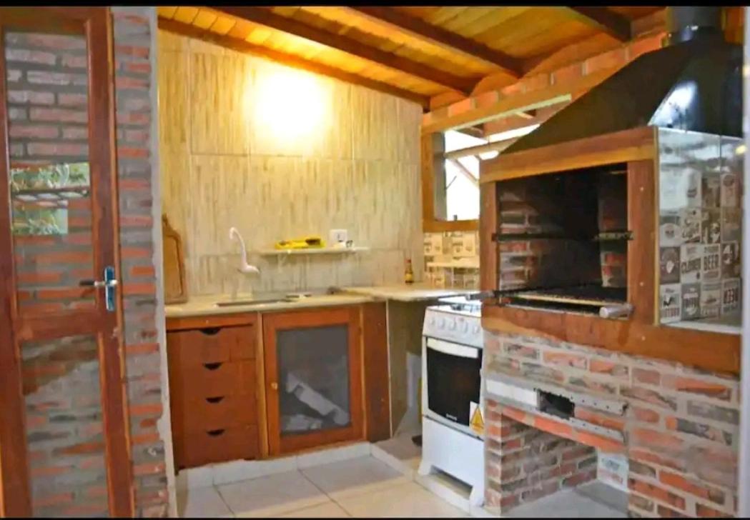 Casa Grande de praia em condomínio fechado na Lagoinha Ubatuba