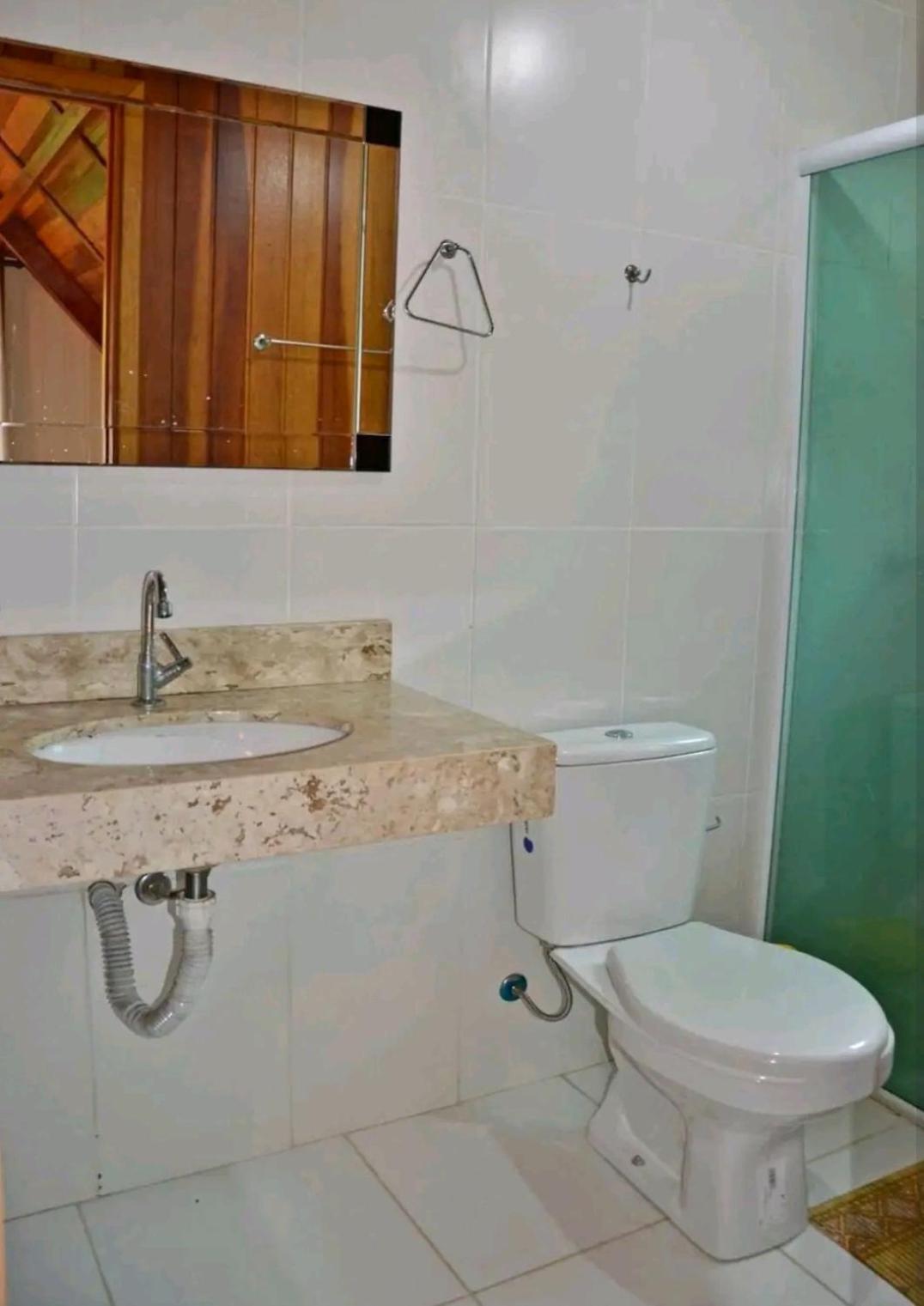 Casa Grande de praia em condomínio fechado na Lagoinha Ubatuba
