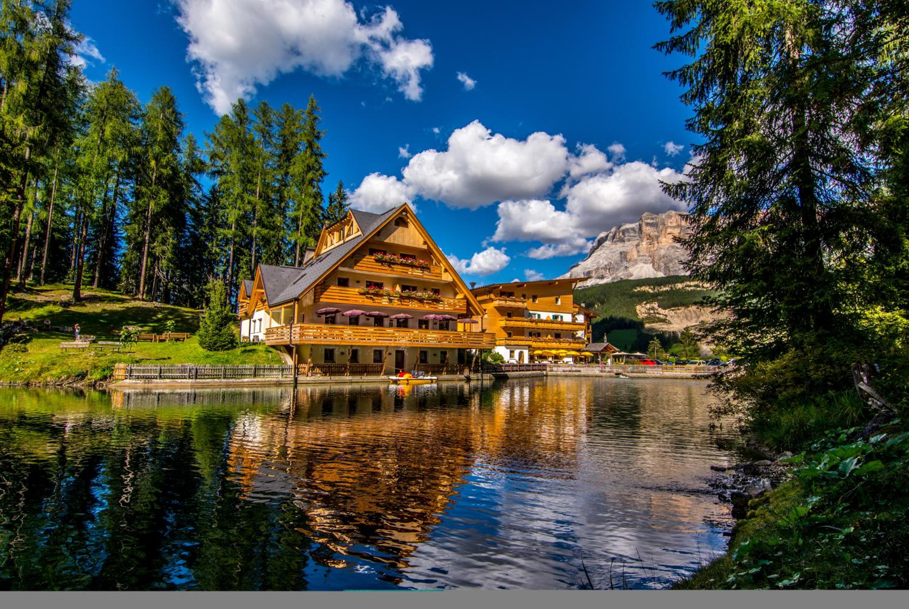 Hotel Residence Ciasa Vedla - Image 1