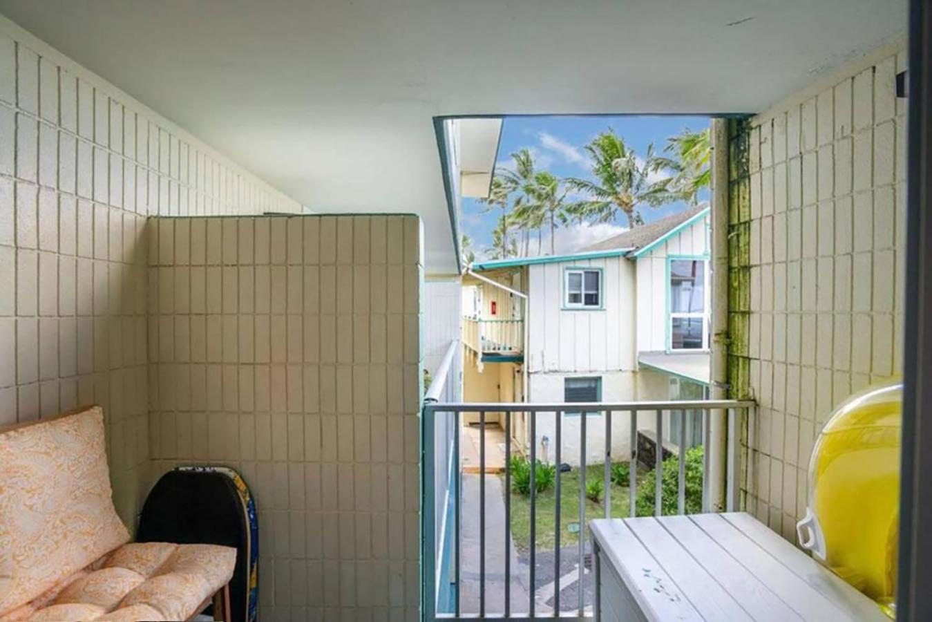 Stylish Condo Steps to Beach view 2