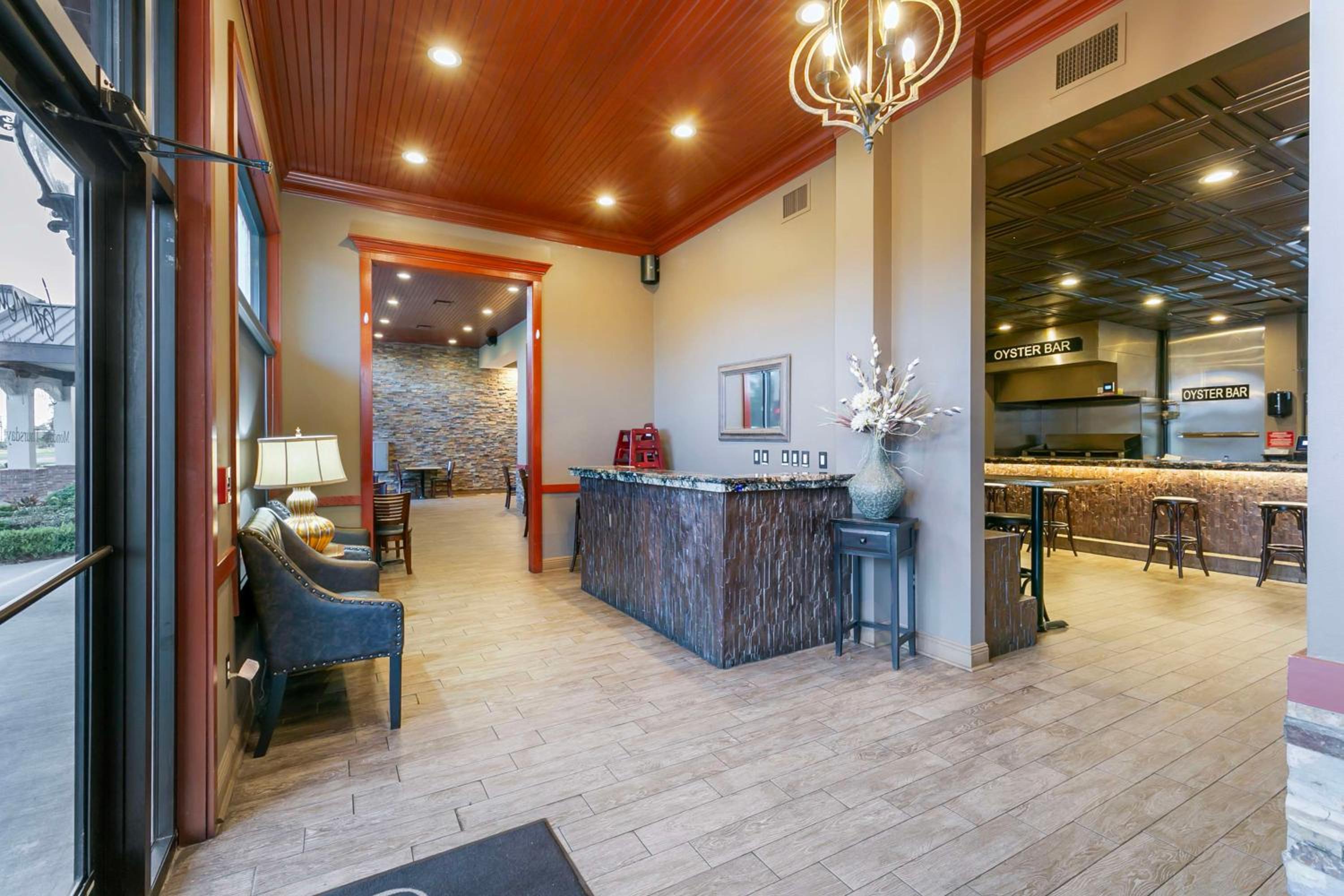 Best Western Plus Westbank - Property Image 9