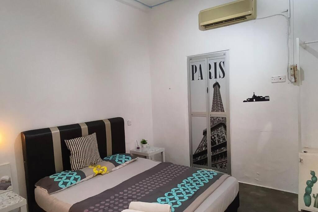 Wi-Fi 100MB free Ipoh Town Holiday House Tmn Shatin S36