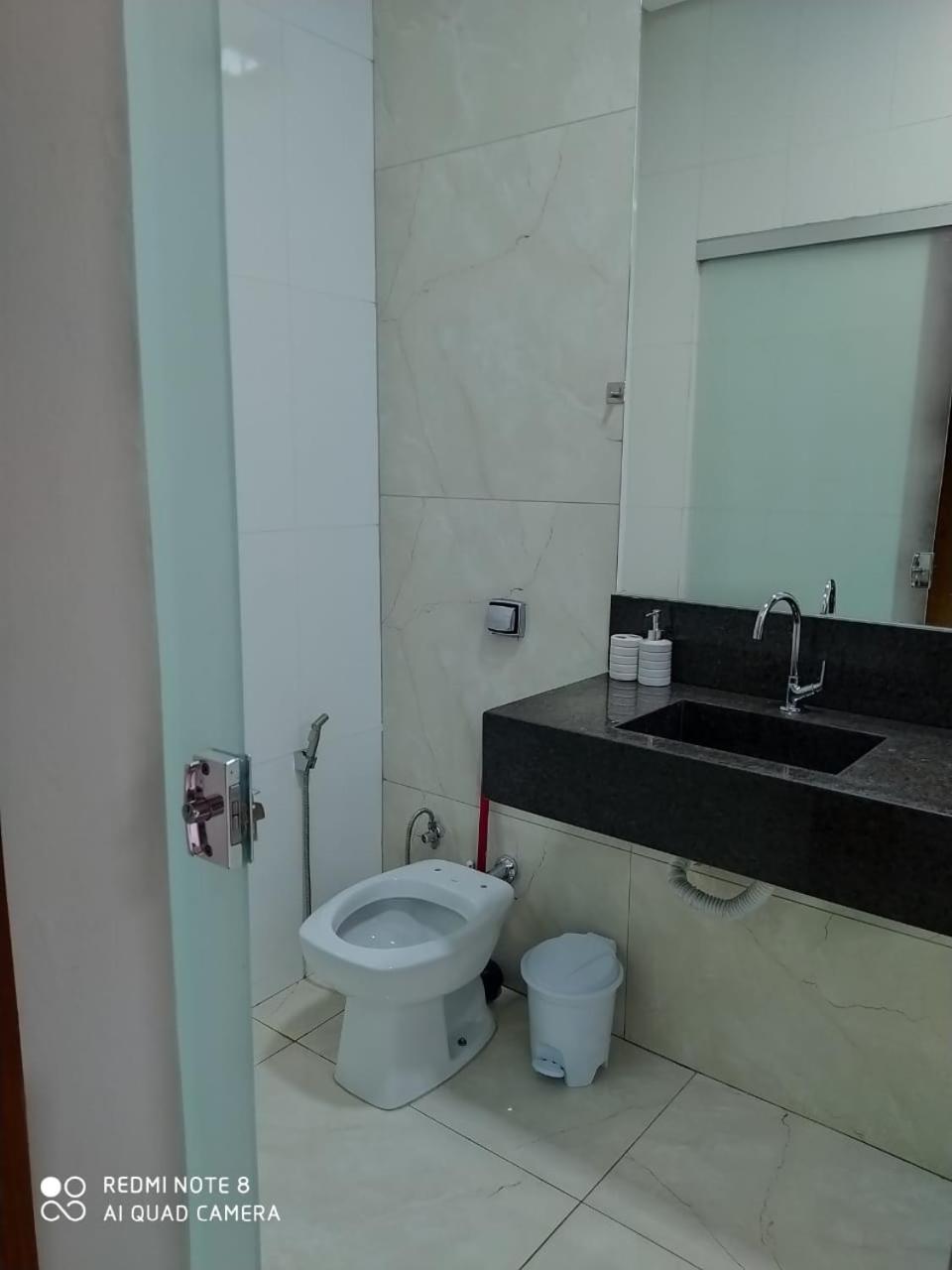 Casa ampla com piscina