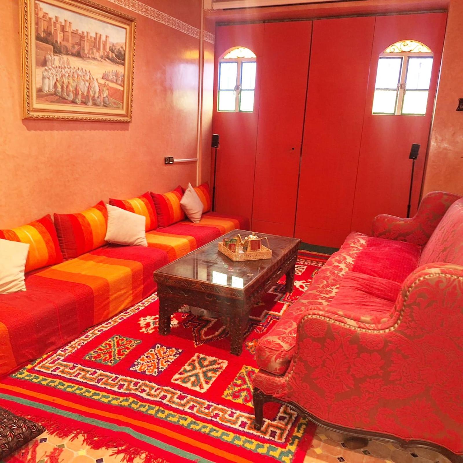 lounge