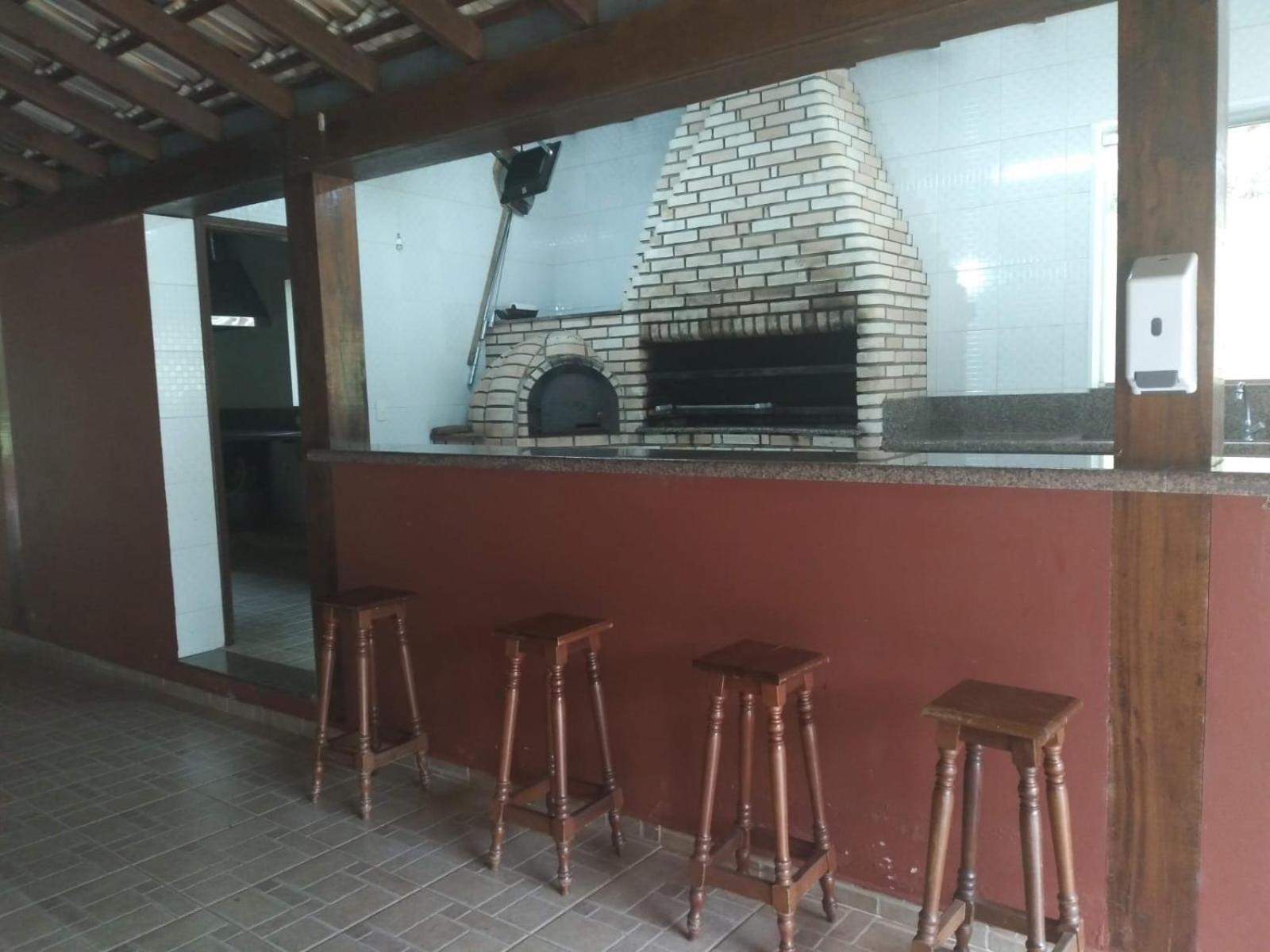 Casa Guacuri - Casa de temporada e eventos - apartamentos com suítes - Piscinas e Amplo Estacionamento