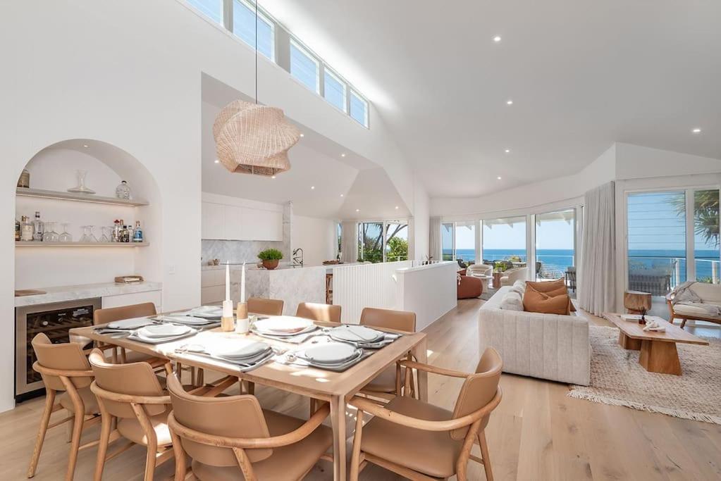 Seaviews at Sunshine Beach 4BR, Pool