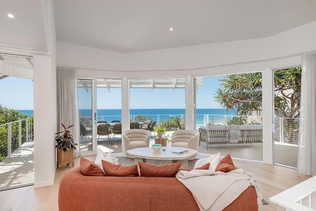 Seaviews at Sunshine Beach 4BR, Pool