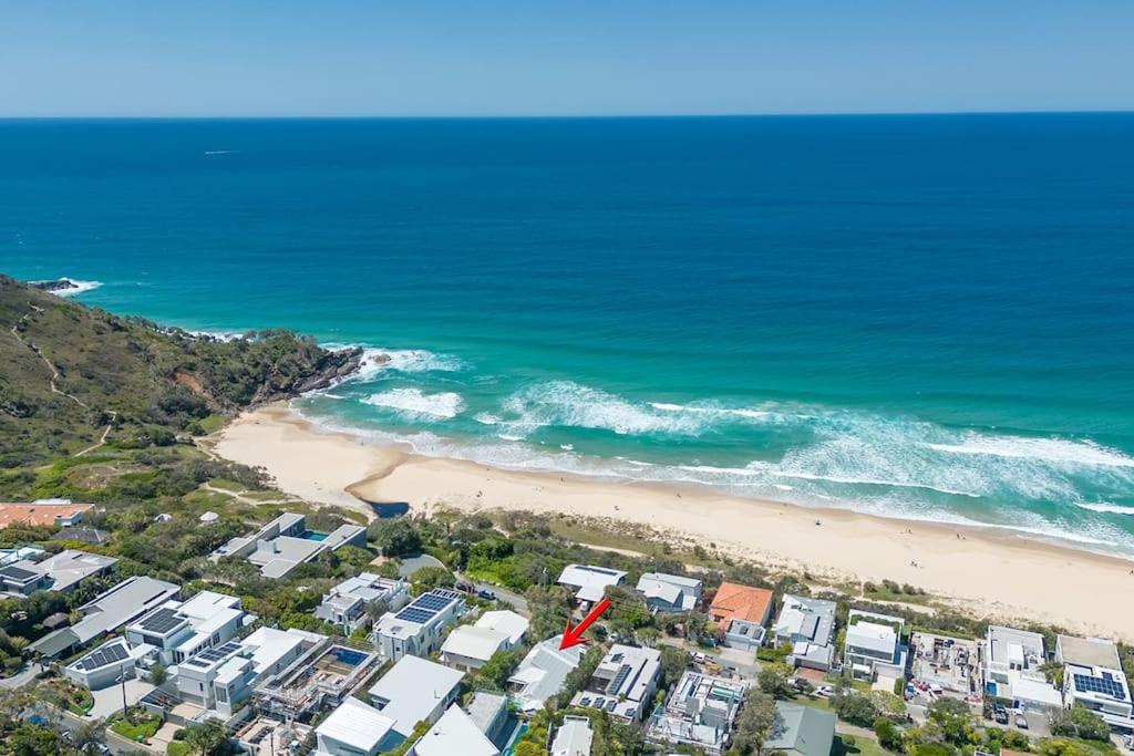 Seaviews at Sunshine Beach 4BR, Pool