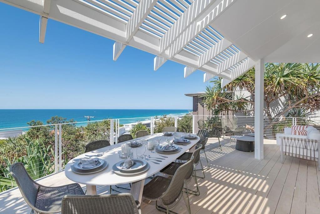 Seaviews at Sunshine Beach 4BR, Pool