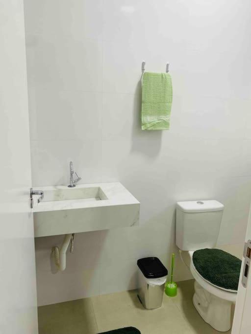 Casa sozinha no pátio a 16 minutos da cataratas