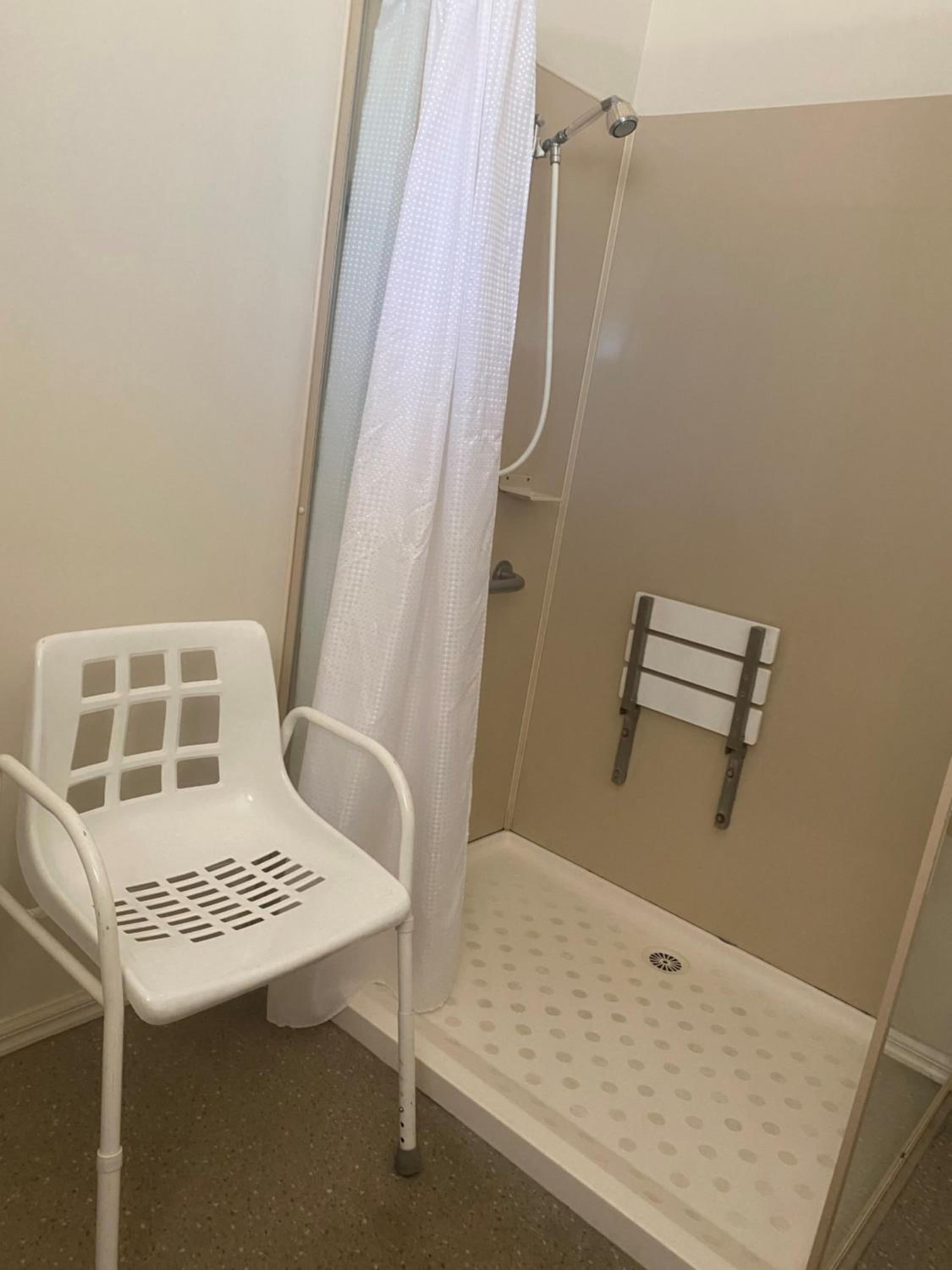 Deniliquin Country Club Motor Inn