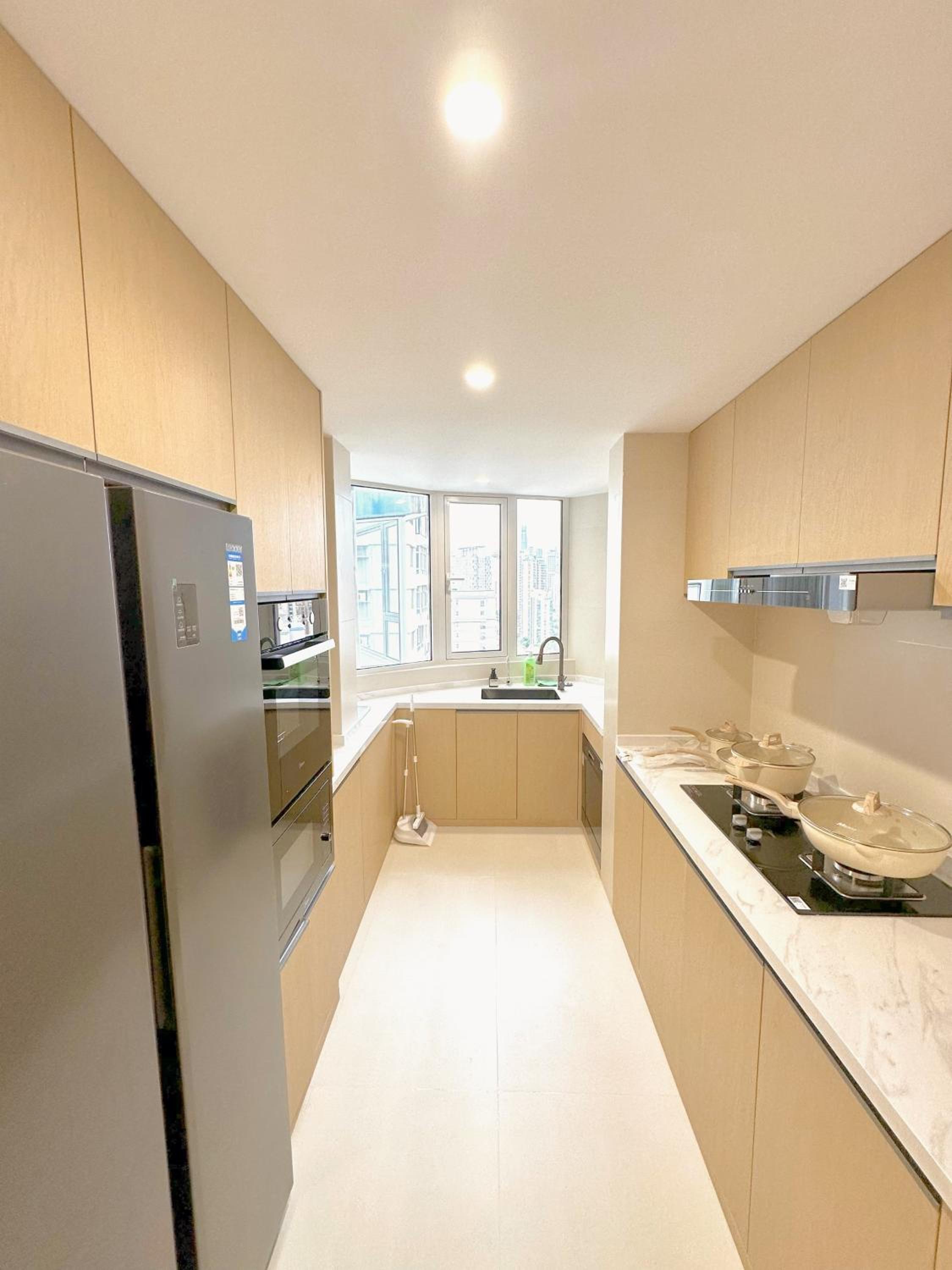 ZHome-Modern 3 bedrooms apartment - near NanJing Road