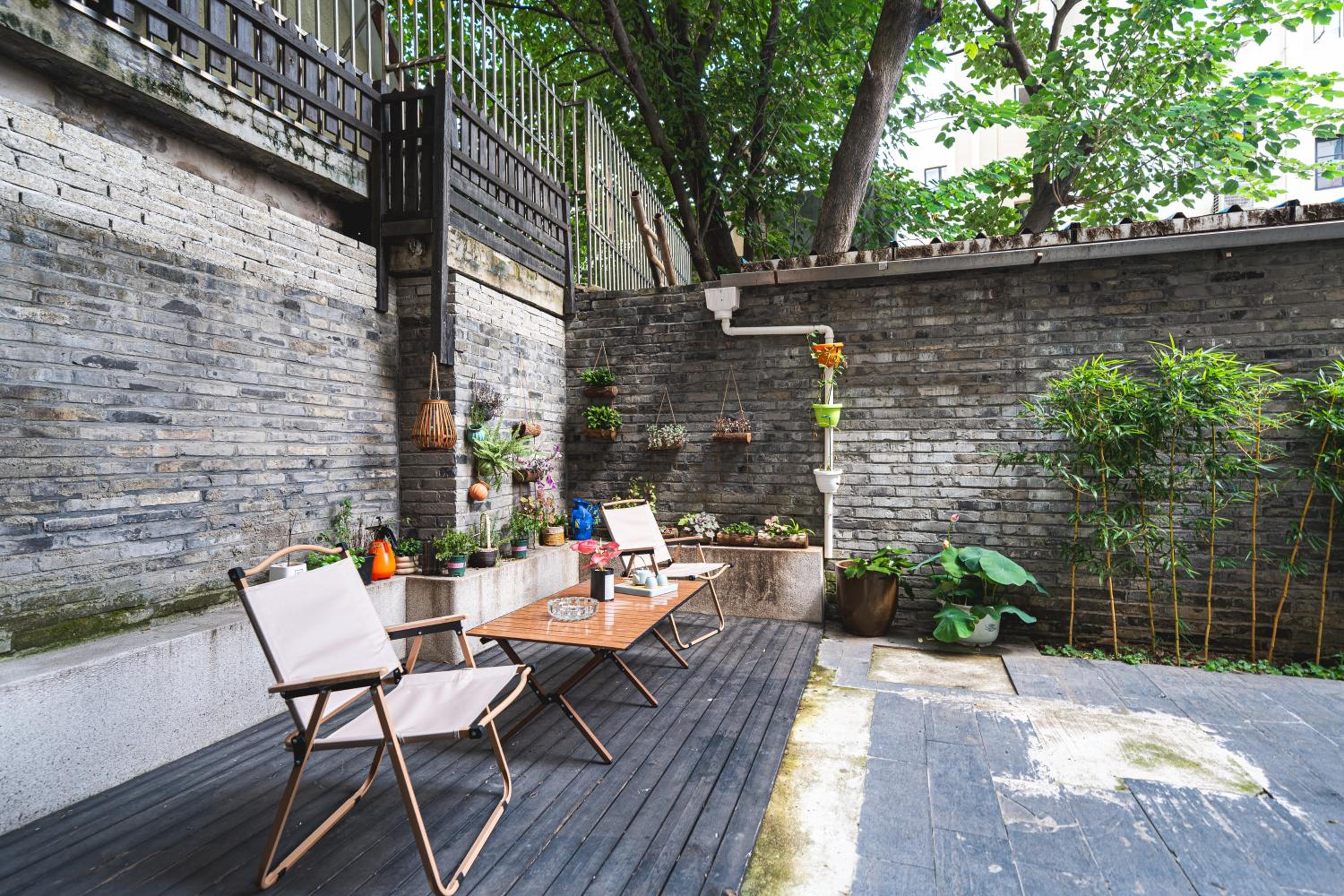 Shanghai Celebrity Courtyard B&B