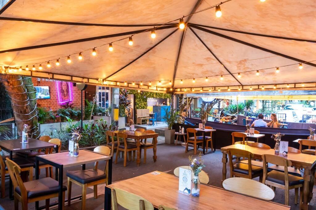 Casa Jardines, moderna y tradicional casa en Envigado