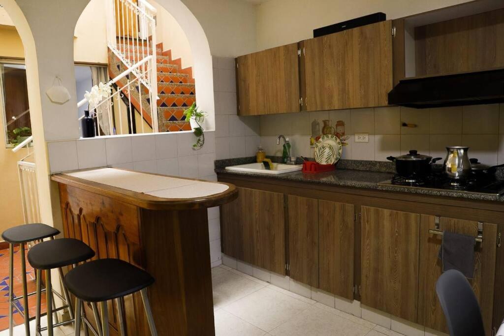 Hermosa casa, 150 metros cuadrados en la zona más tranquila de Medellín