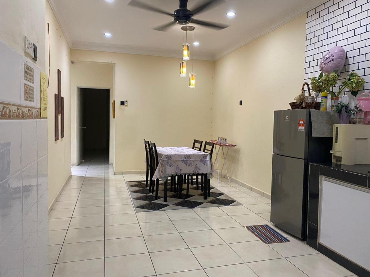 ROSHUS HOMESTAY MELAKA photo 3