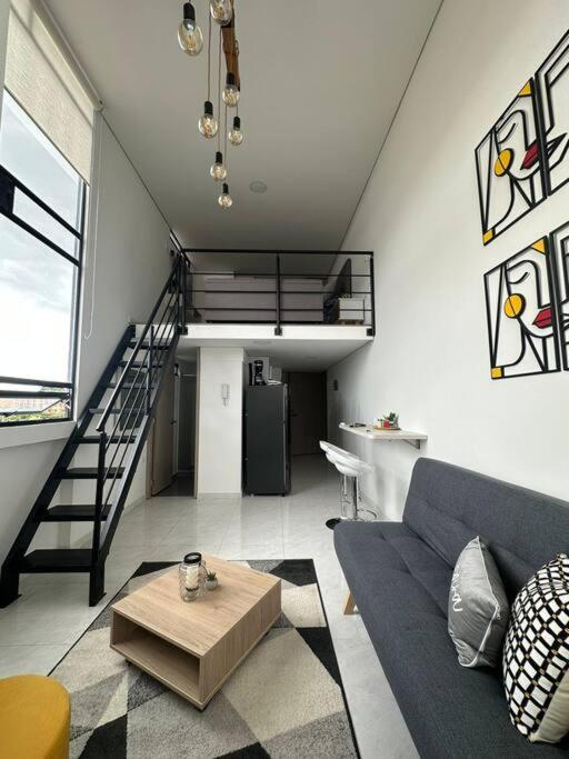 Hermoso apartamento modelia embajada aeropuerto