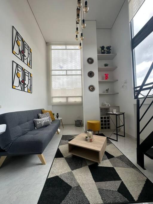 Hermoso apartamento modelia embajada aeropuerto