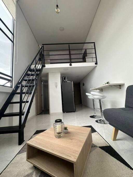 Hermoso apartamento modelia embajada aeropuerto
