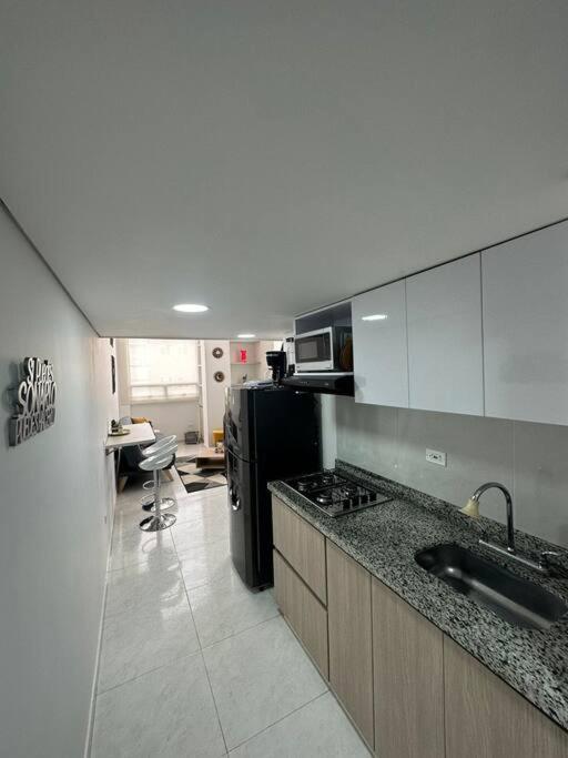Hermoso apartamento modelia embajada aeropuerto