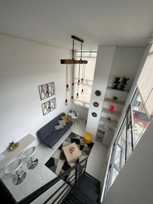 Hermoso apartamento modelia embajada aeropuerto