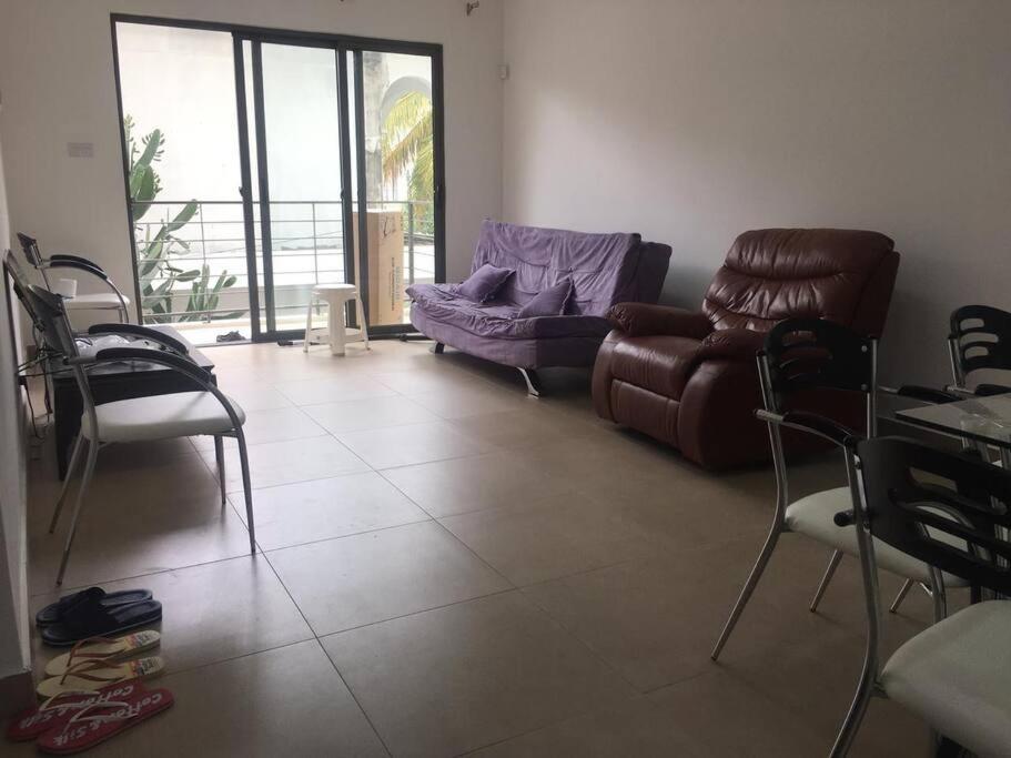 3 bedroom Apt with pool & close to the beach. view 4
