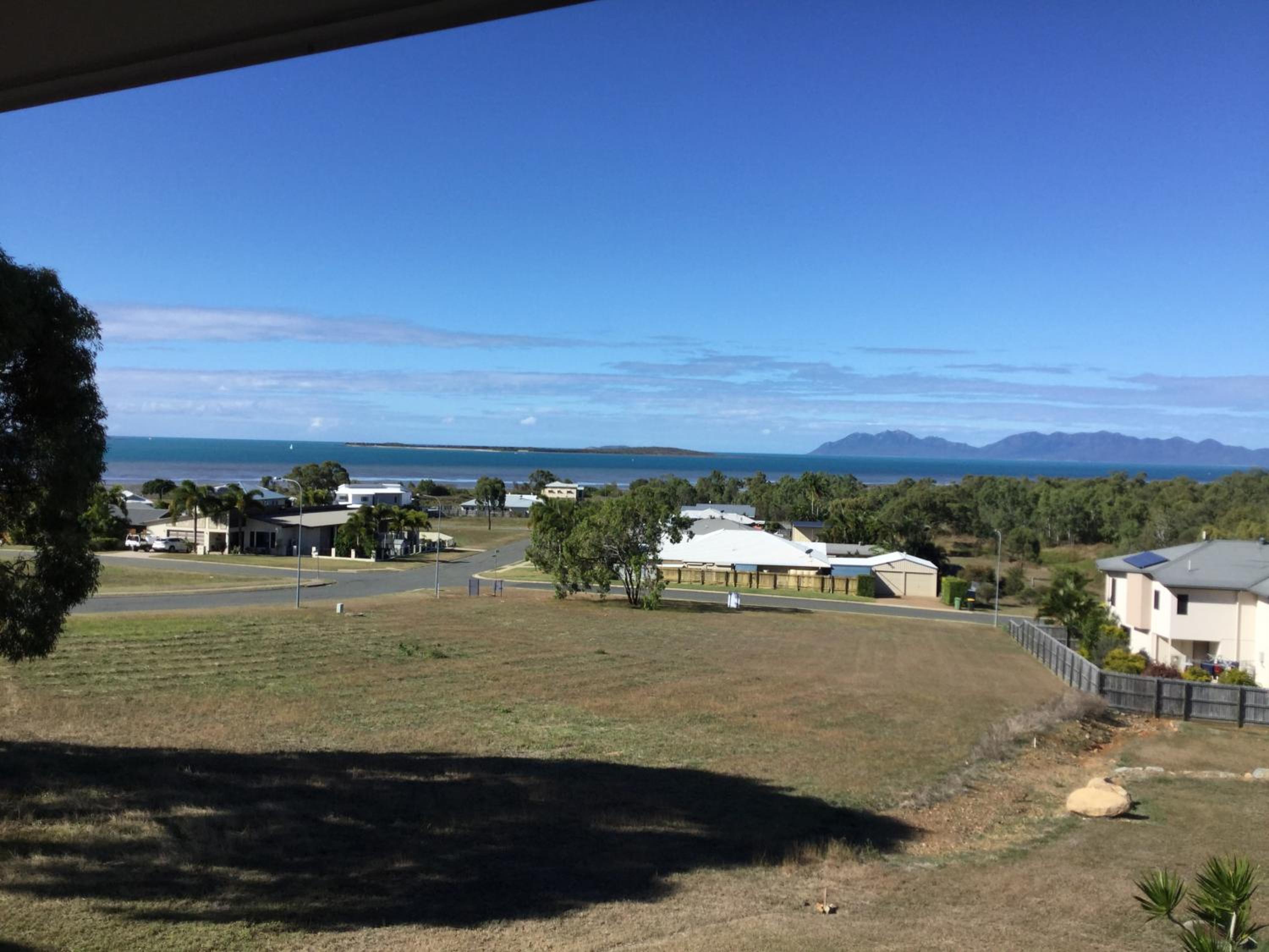 Bowen Sunrise Retreat Homestay