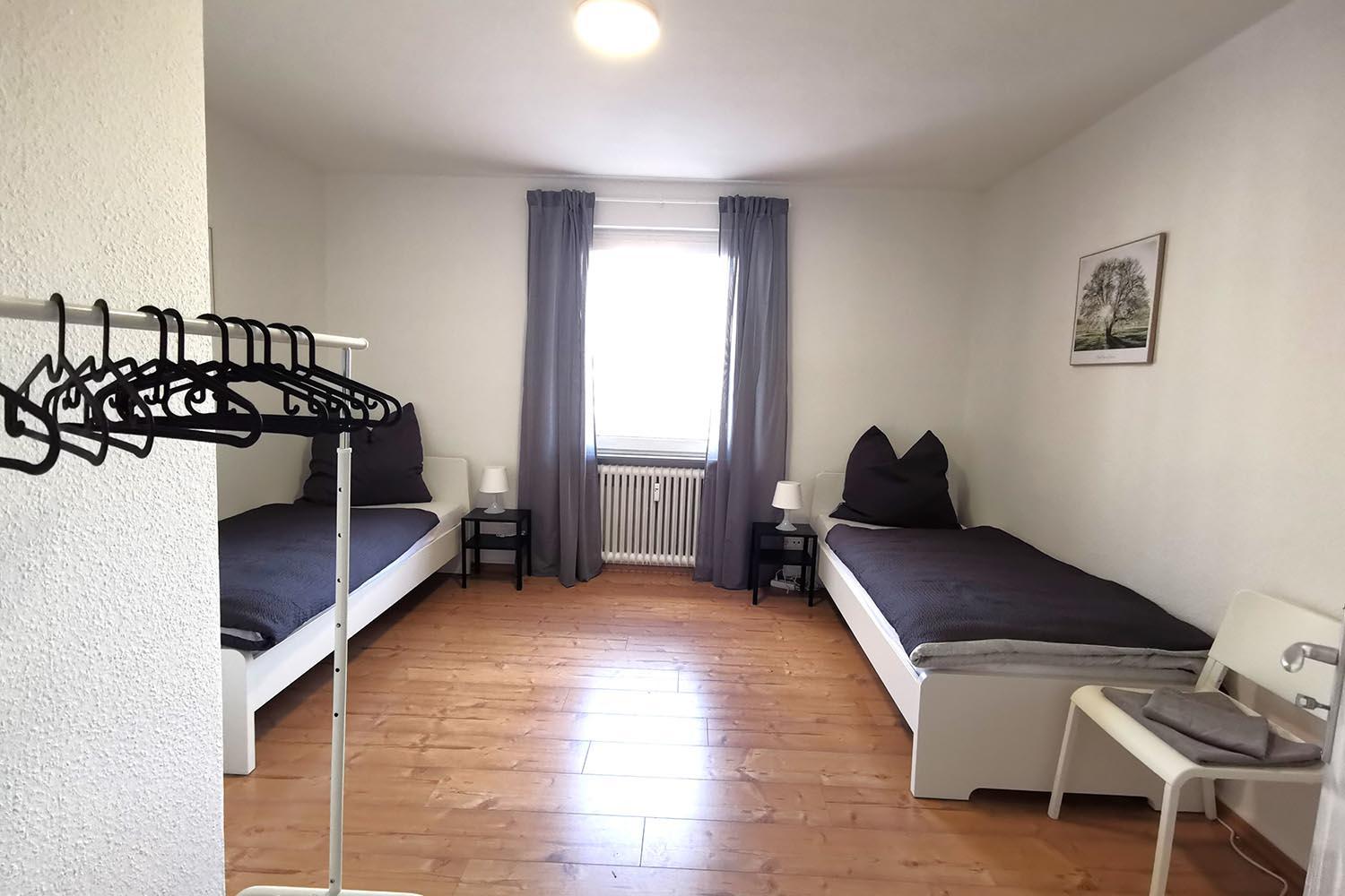 Spacious Apartment with Balcony & WiFi